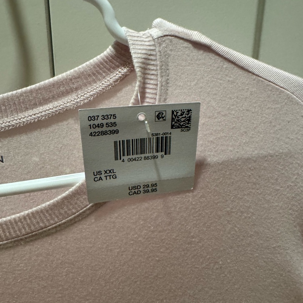 American Eagle Outfitters Soft and Sexy Light Pink Long Sleeve Tee Pocket NWT - Picture 3 of 5